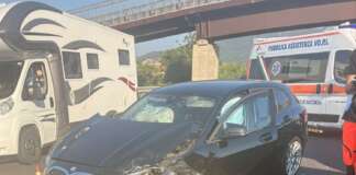 Incidente sulla A2 tra Pontecagnano e l’uscita Aeroporto: cinque giovani feriti