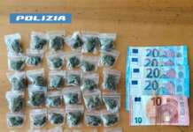 Spaccio di droga a Napoli, arrestato 31enne con 36 bustine di marijuana