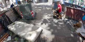 Napoli, piazza Cavour tra degrado e marginalità sociale