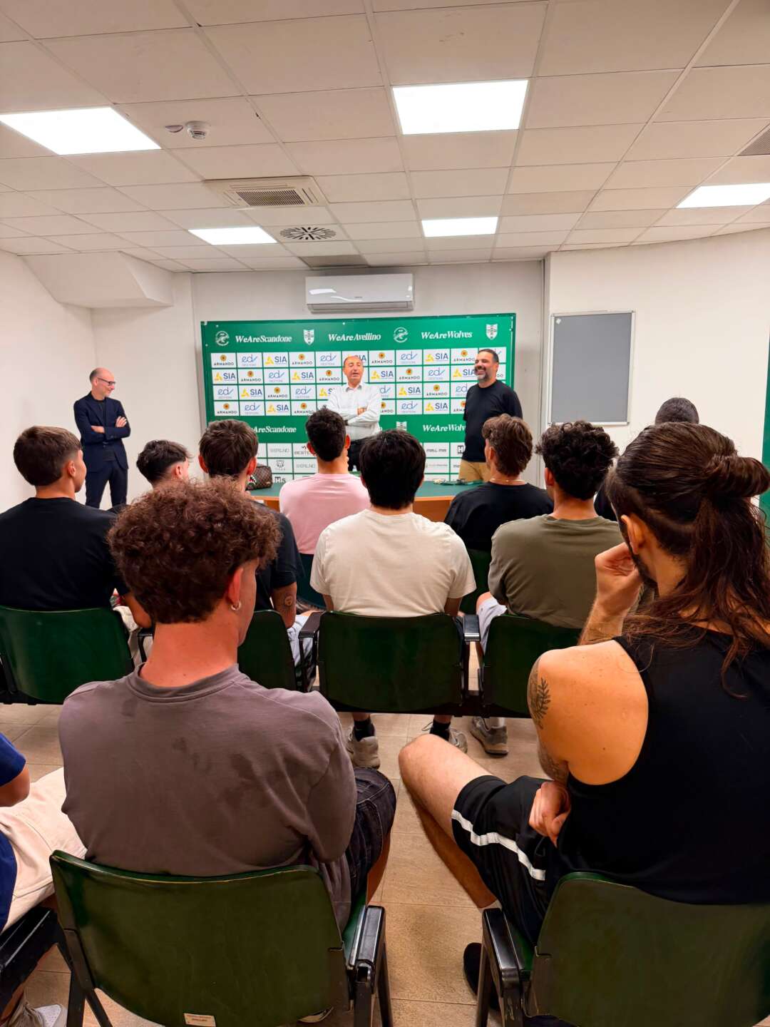 scandone primo giorno di lavoro domani il debutto sul parquet da Anteprima24.it scandone primo giorno di lavoro domani il debutto sul parquet