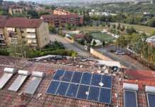 VIDEO/ Via Marotta dimenticata: tegole abbandonate e l’erba cresce
