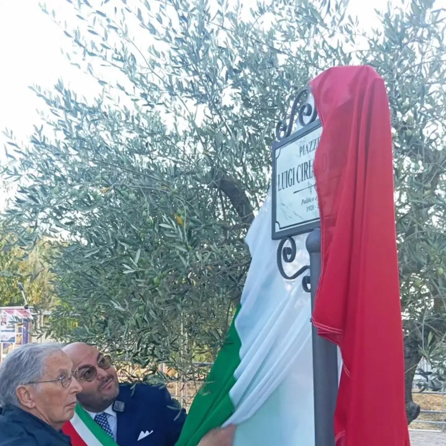 montefredane omaggia de mita a quattro anni dalla scomparsa da Anteprima24.it montefredane omaggia de mita a quattro anni dalla scomparsa