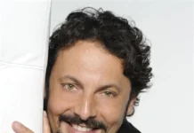 Premio Charlot, annullato il concerto di Vecchioni: al suo posto Brignano