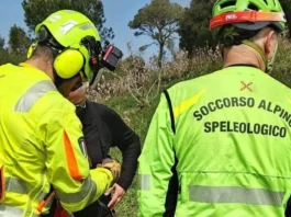 Guardia di Finanza di Avellino in azione, salvata turista sul Sentiero degli Dei