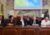 VIDEO/ Rogo di Airola, cittadini furiosi davanti a Fico: “Non ce la facciamo più”