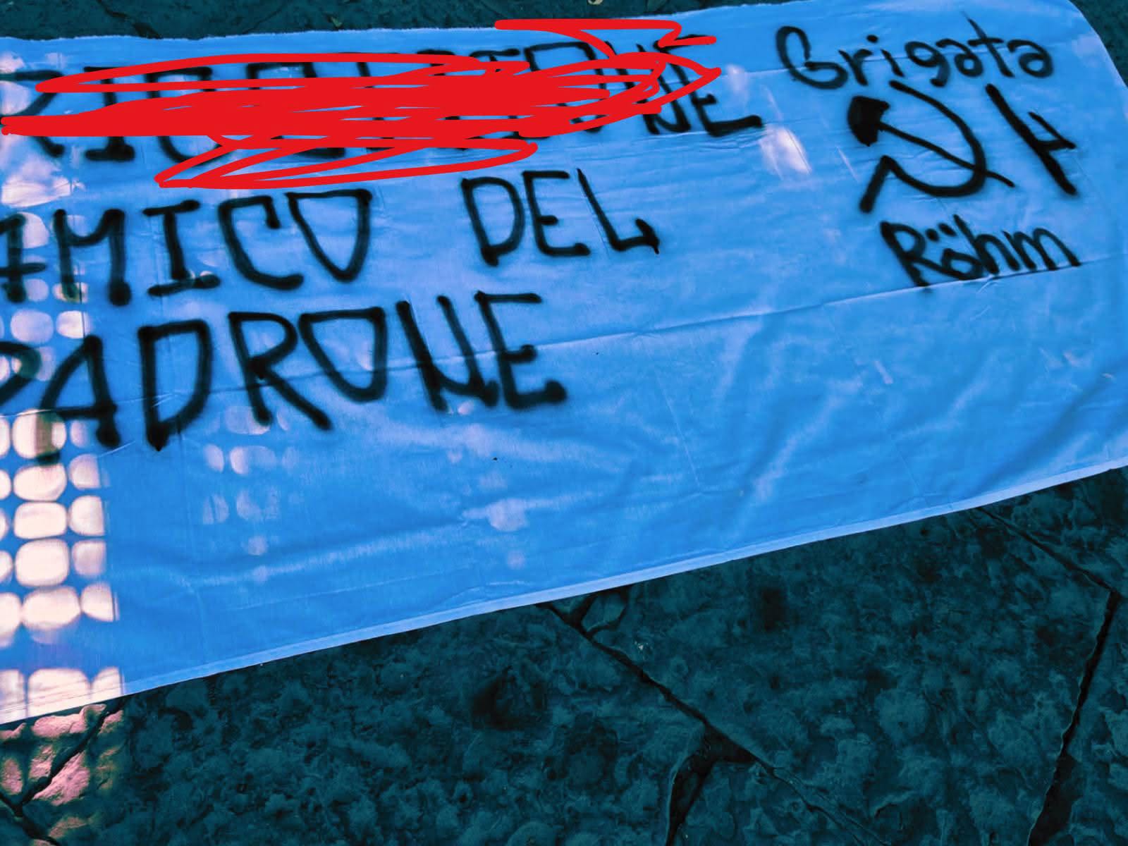 striscioni omofobi a portici prima del vesuvio pride da Anteprima24.it striscioni omofobi a portici prima del vesuvio pride