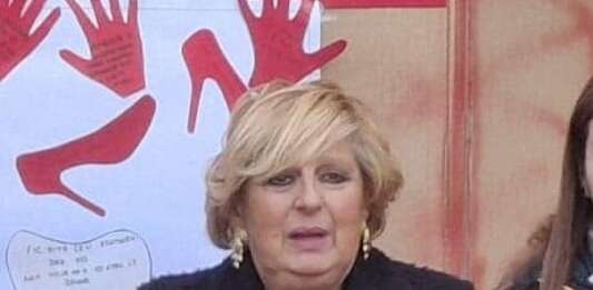 In pensione da pochi giorni, docente muore durante festa patronale