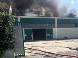 Rogo di Airola: nuova notte di lavoro. Da Taranto un supporto speciale per i Vigili Rogo rifiuti area pip airola