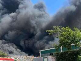 Incendio ad Airola, in corso intervento dell’Arpa Campania Rogo rifiuti area Pip Airola