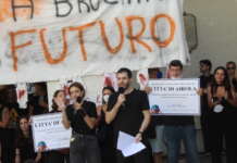 Airola ‘a lutto’ dopo il rogo: chiesta la testa del sindaco Falzarano