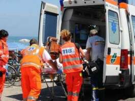 Malore fatale in spiaggia, muore un 67enne irpino