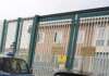Protesta in carcere, detenuti tentano di abbattere lo sbarramento