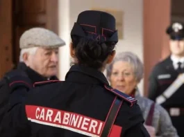 Chiedono soldi fingendosi Carabinieri, anziana sventa il raggiro