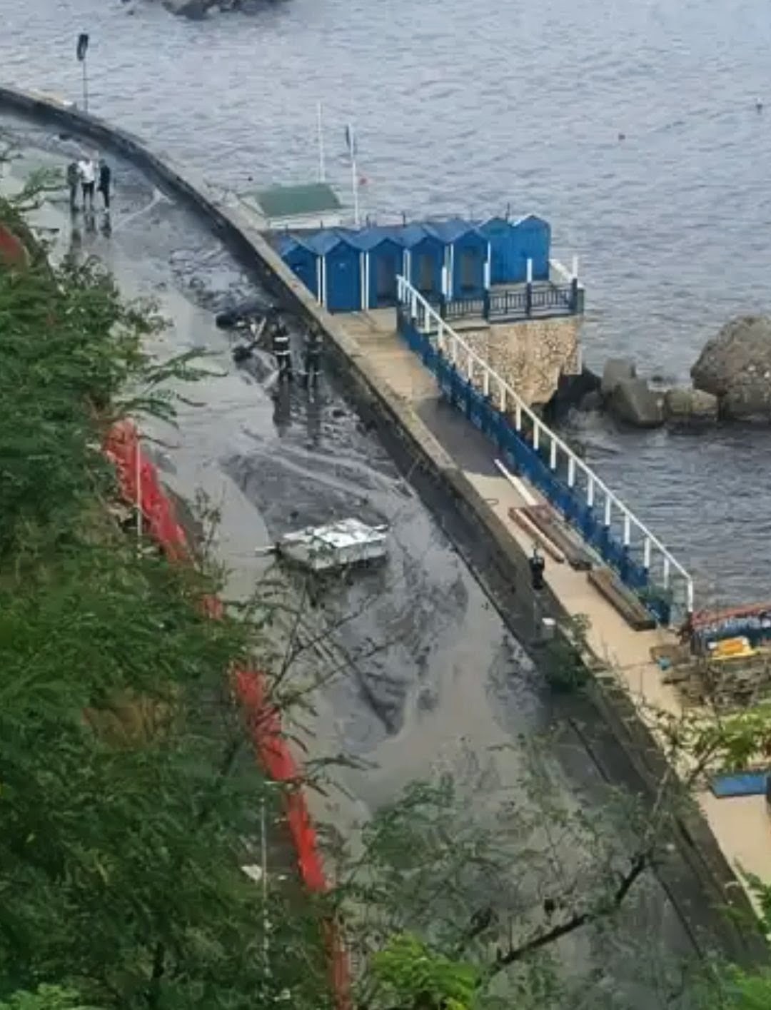 castellammare non 232 pi249 il fango a far paura ma l8217autunno che arriva sgomberate quattro abitazioni da Anteprima24.it castellammare non 232 pi249 il fango a far paura ma l8217autunno che arriva sgomberate quattro abitazioni