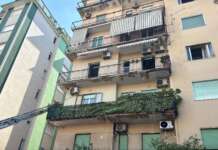 Incendio in un appartamento: due persone intossicate