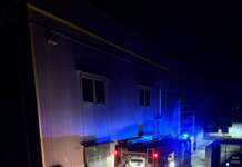 Azienda di rifiuti in fiamme: continua il lavoro di messa in sicurezza