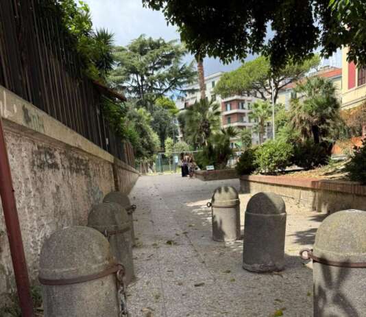 Parco Mascagna, l’allarme dei residenti: “Senza catene l’area circostante diventa una pista per motorini”
