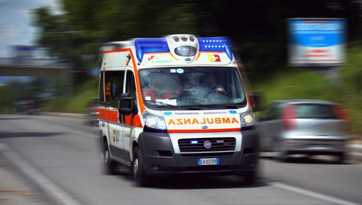 dramma in strada muore dopo un improvviso malore da Anteprima24.it dramma in strada muore dopo un improvviso malore