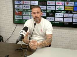 Benevento, Floro Flores esalta la squadra: “Temevo la lunga sosta, vittoria che vale doppio” Antonio Floro Flores