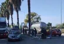 Salvini: “Blocchi tir illegali, danneggiano tutti” Blocco Salerno area industriale