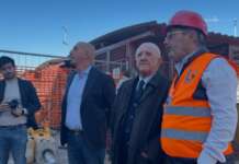 Lavori Stadio Arechi, sopralluogo di De Luca: “Restiamo in corsa per gli Europei 2032” De Luca stadio arechi