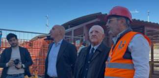 Lavori Stadio Arechi, sopralluogo di De Luca: “Restiamo in corsa per gli Europei 2032” De Luca stadio arechi