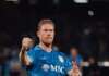 De Bruyne si prende il Napoli: doppietta al Frosinone, Allegri riparte con un 3-0