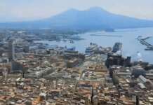 Infortunistica stradale, Napoli tra le città più virtuose alla guida nel 2025 Napoli, vista dall'alto