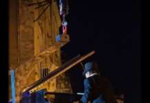 Torre Annunziata, la Notte Bianca fa andare in…bianco i commercianti: “Un flop” Pianista in aria, Notte Bianca Torre Annunziata