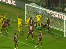 Cosmi tra crisi di gioco e di identità. Tecnico in confusione, Salernitana in balia degli eventi Salernitana Scafatese 2-2