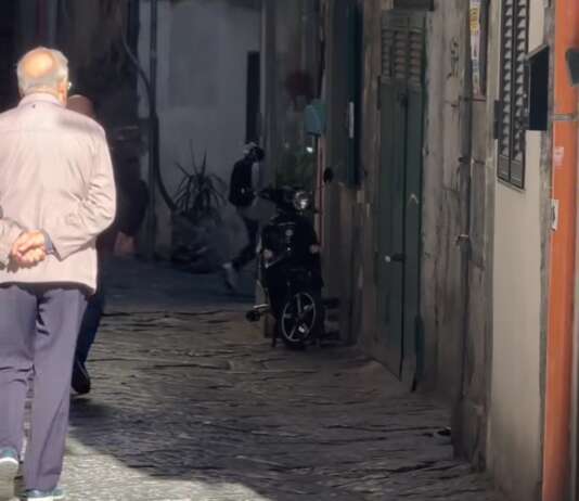 Napoli, città “sanguinolenta” e l’orrore dell’indifferenza