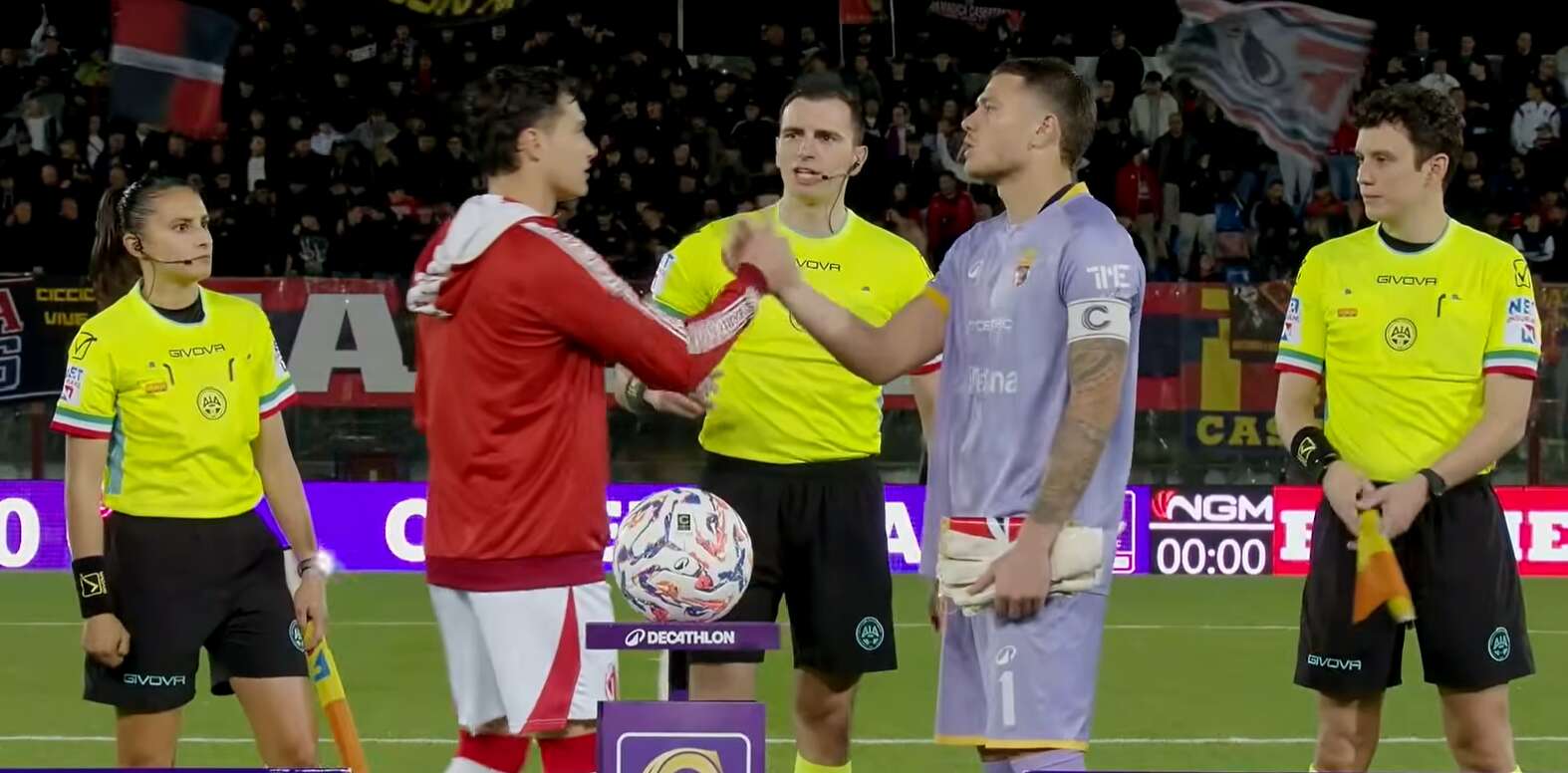 casertana che beffa i falchetti dominano il bari strappa il pareggio da Anteprima24.it casertana che beffa i falchetti dominano il bari strappa il pareggio