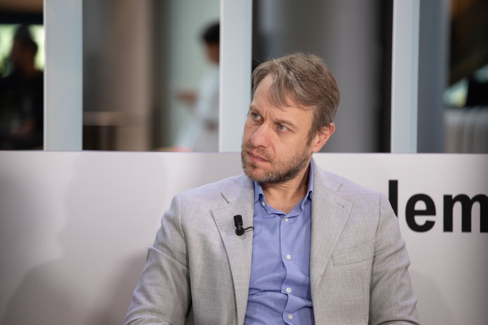 caporalato della valle m5s condizioni disumane tutele per chi denuncia da Anteprima24.it caporalato della valle m5s condizioni disumane tutele per chi denuncia