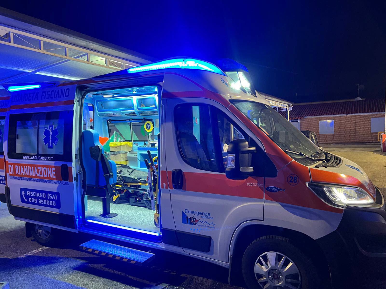 il piccolo diego ha fretta di nascere il parto avviene sulla barella dell8217ambulanza da Anteprima24.it il piccolo diego ha fretta di nascere il parto avviene sulla barella dell8217ambulanza