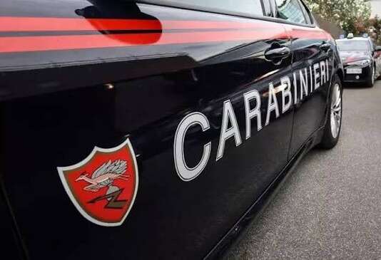 Percosse, minacce e violenze sessuali sull’ex: uomo ai domiciliari