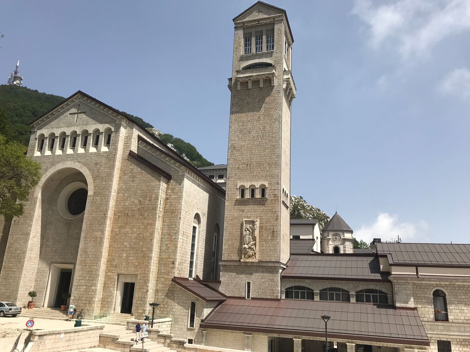 frana di montevergine dieci mesi dopo 232 emergenza per i commercianti da Anteprima24.it frana di montevergine dieci mesi dopo 232 emergenza per i commercianti
