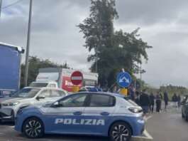 Pontecagnano Faiano, sindaco e negozi dalla parte dei tir