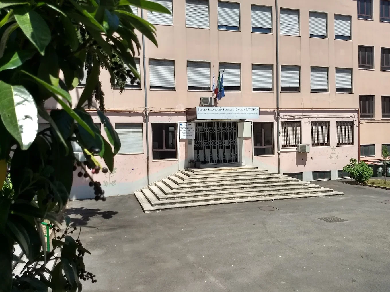 perdite d8217acqua chiude per un giorno la scuola torquato tasso da Anteprima24.it perdite d8217acqua chiude per un giorno la scuola torquato tasso