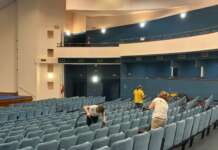 Teatro: pulizia “lampo”, l’opposizione chiede le dimissioni di Cipriano
